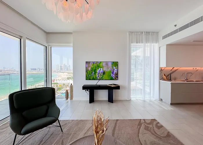 Remarkable 2Br+Storage In Jbr With Sea View