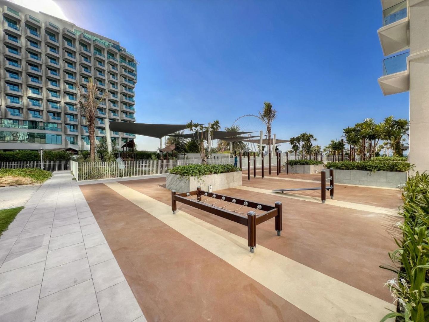 अपार्टमेंट Remarkable 2br+storage In Jbr With Sea View *