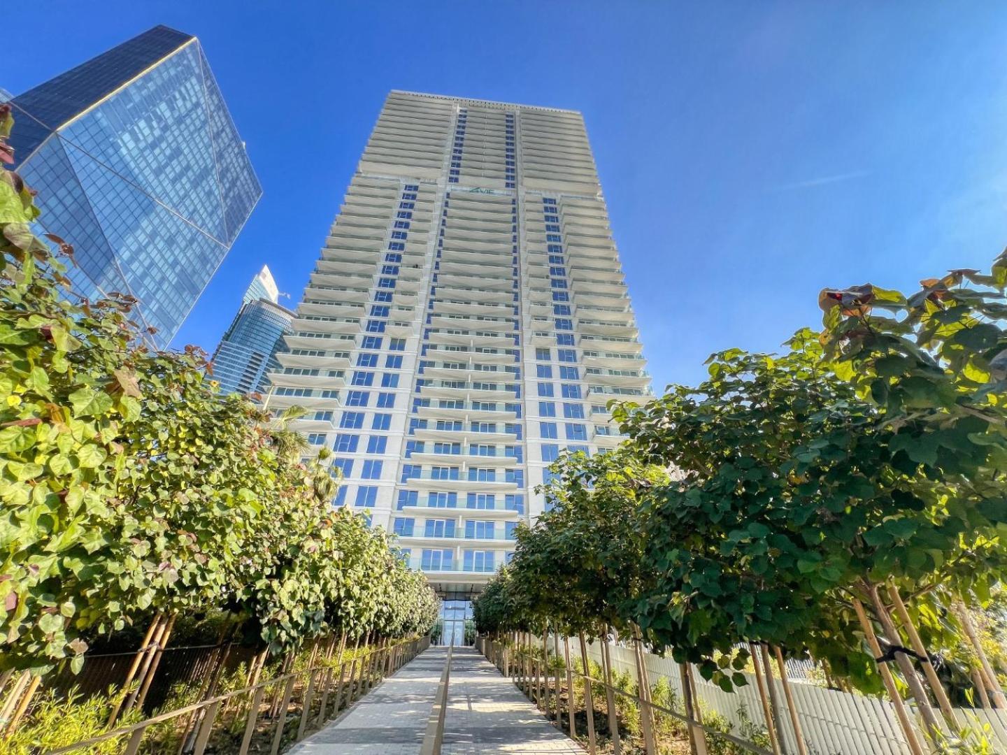 Remarkable 2br+storage In Jbr With Sea View अपार्टमेंट *